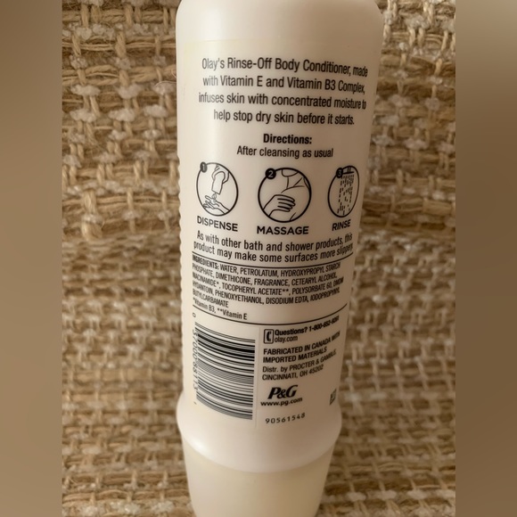 NWOT- Olay In-Shower Rinse-Off Body Conditioner for Dry Skin - 8 oz. - Picture 3 of 4